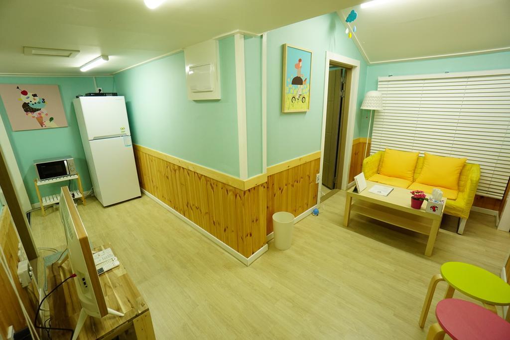 Villa Little Haenyeo Jeju Exterior foto